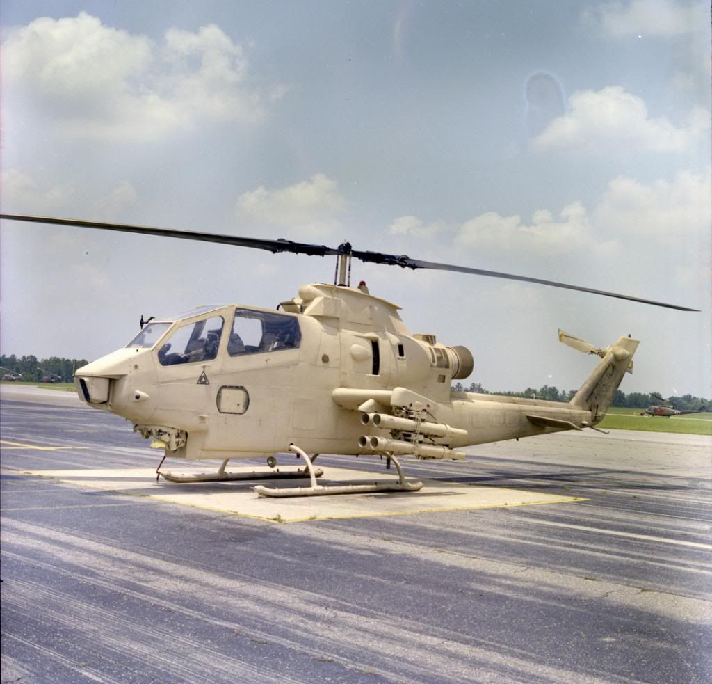 AH-1FIRpainttestapril121982-5_zpsa85a14b2.jpg